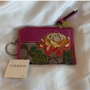 COACH APPLIQUÉ COIN PURSE BRAND NEW.